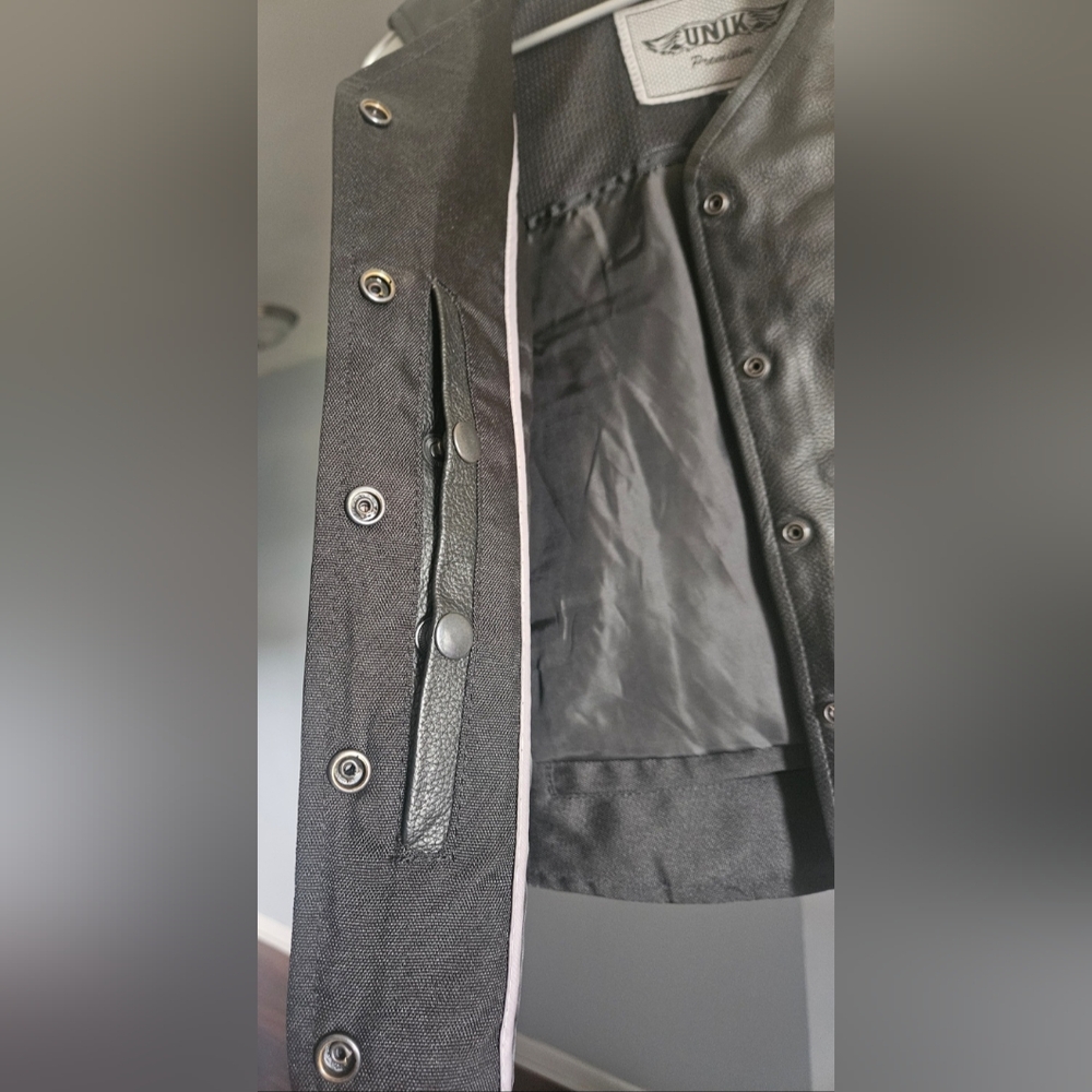 Unik Leather Motorcycle Biker Vest With Lace Up Sides Made In Pakistan Small - Picture 8 of 14